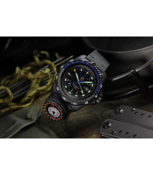 Recon NAV SPC 8830 Series | 8833