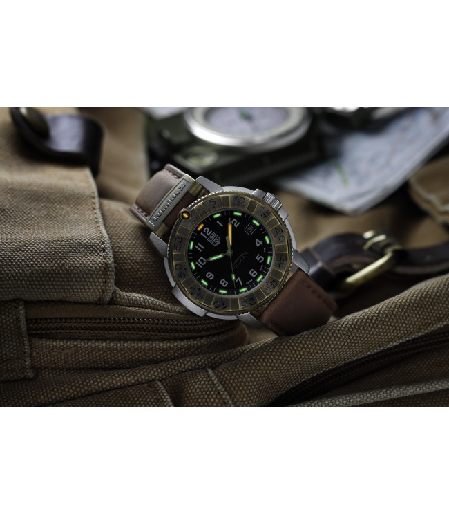 Adventure  Series 1300 | 1301.LG